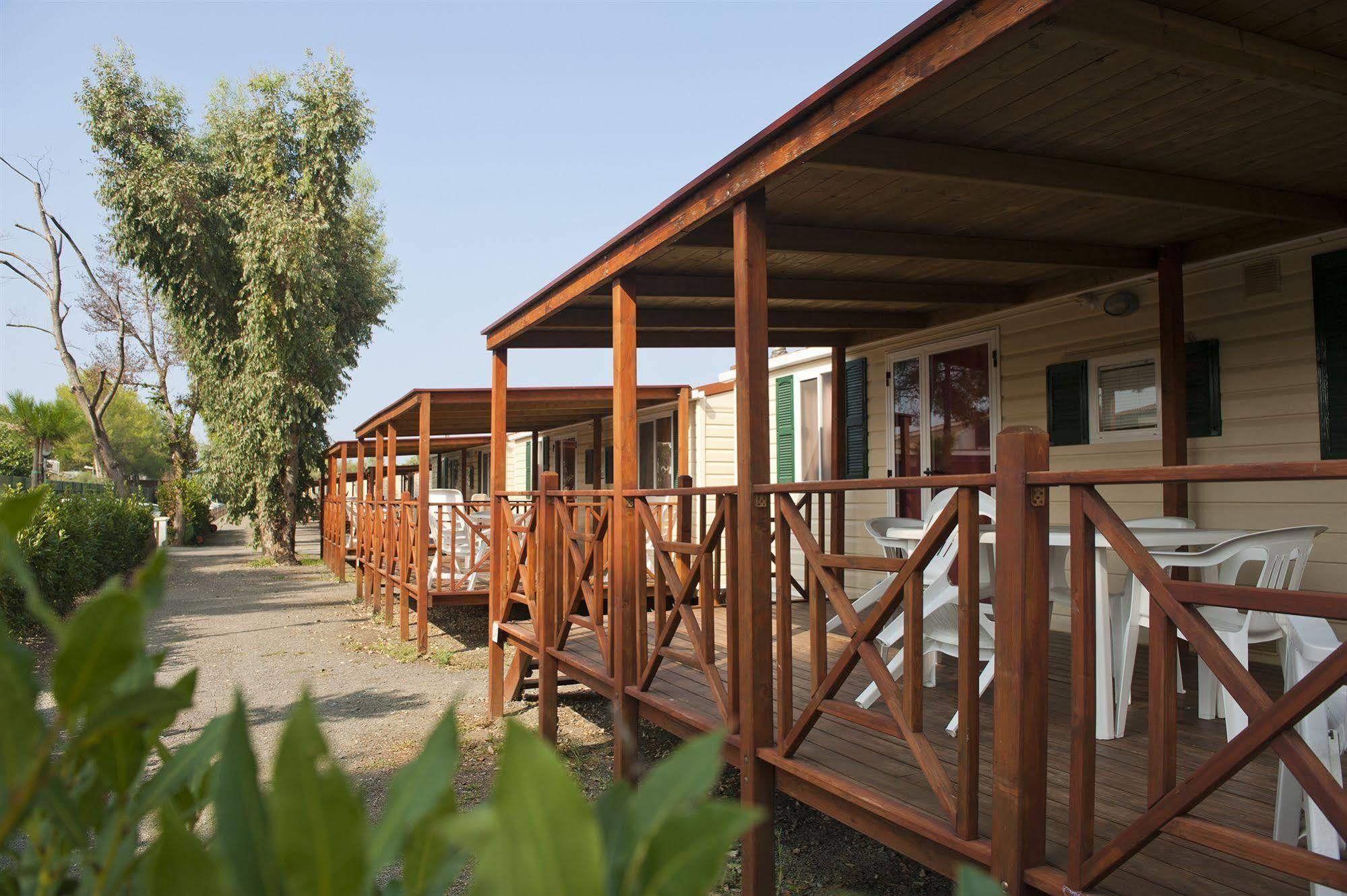 New Camping Le Tamerici Cecina  Eksteriør bilde